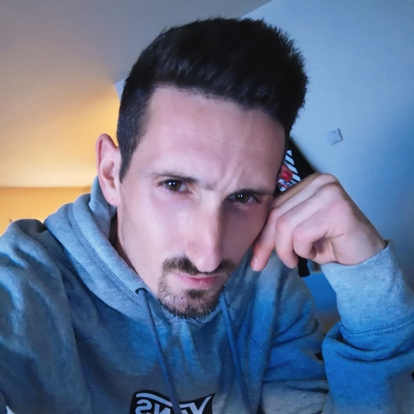 Meet your Posher, Martin - Picture 2 of 2